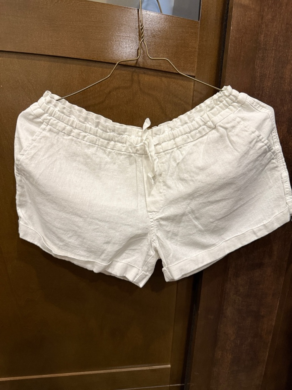 Old Navy White Linen Blend Pull-On Shorts Women’s Medium Casual Summer